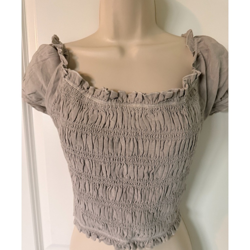 American Eagle Smocked XL Y2K Milkmaid Crop Festival Peasant Greige Taupe Ruffle